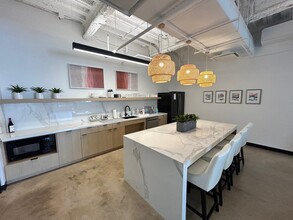 4621 Ross Ave, Dallas, TX à louer Photo intérieure– Image 1 sur 6