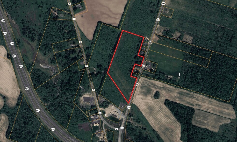 367 New York 264, Schroeppel, NY à vendre - Photo principale – Image 1 sur 1