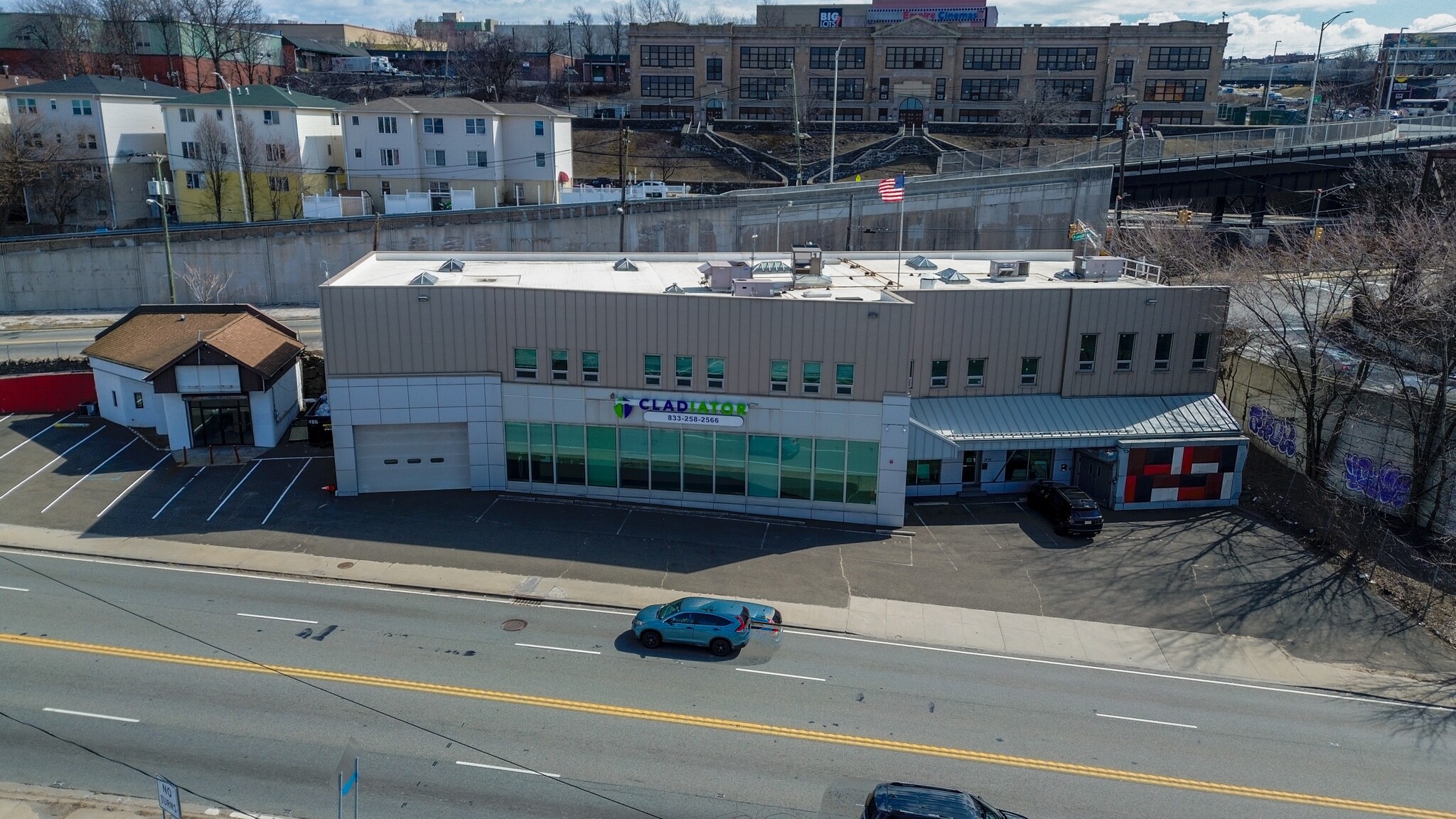 3114 Tonnelle Ave, North Bergen, NJ à louer Photo intérieure– Image 1 sur 46