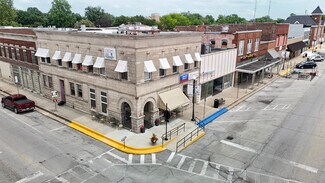 Plus de détails pour 600 Broadway St, Lincoln, IL - Local commercial à vendre