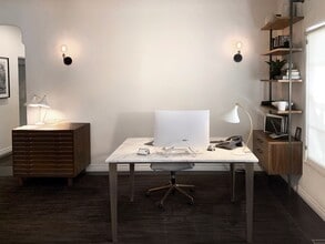 6525 W Sunset Blvd, Los Angeles, CA à louer Photo intérieure– Image 2 sur 4