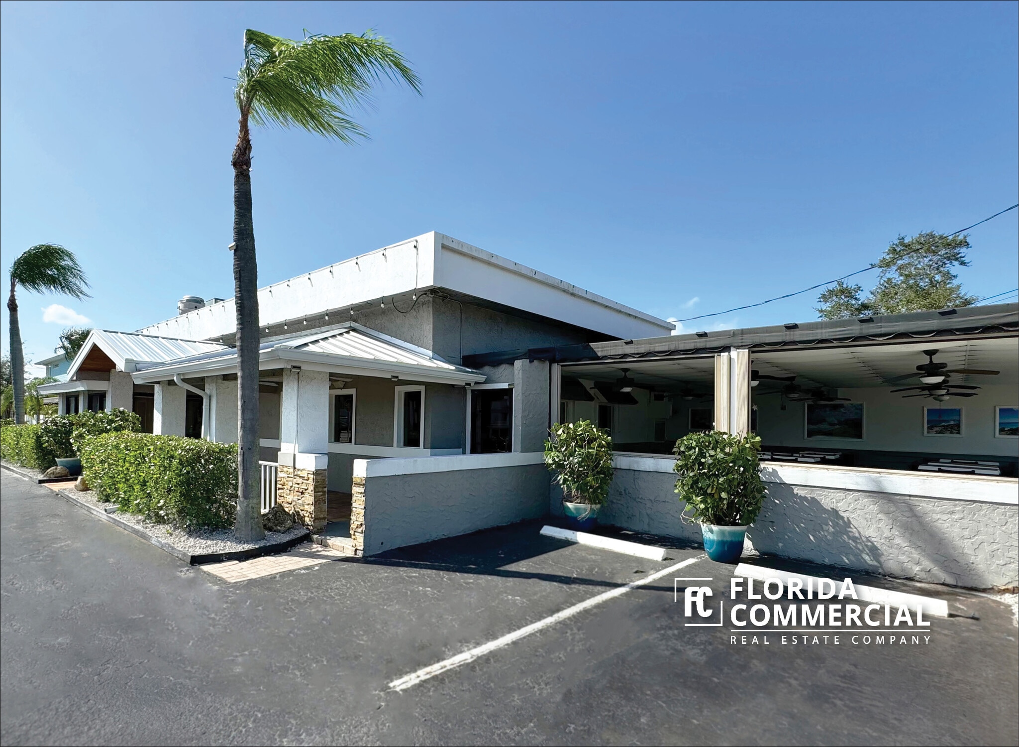 300 SW Federal Hwy, Stuart, FL à vendre Photo de l’immeuble– Image 1 sur 25