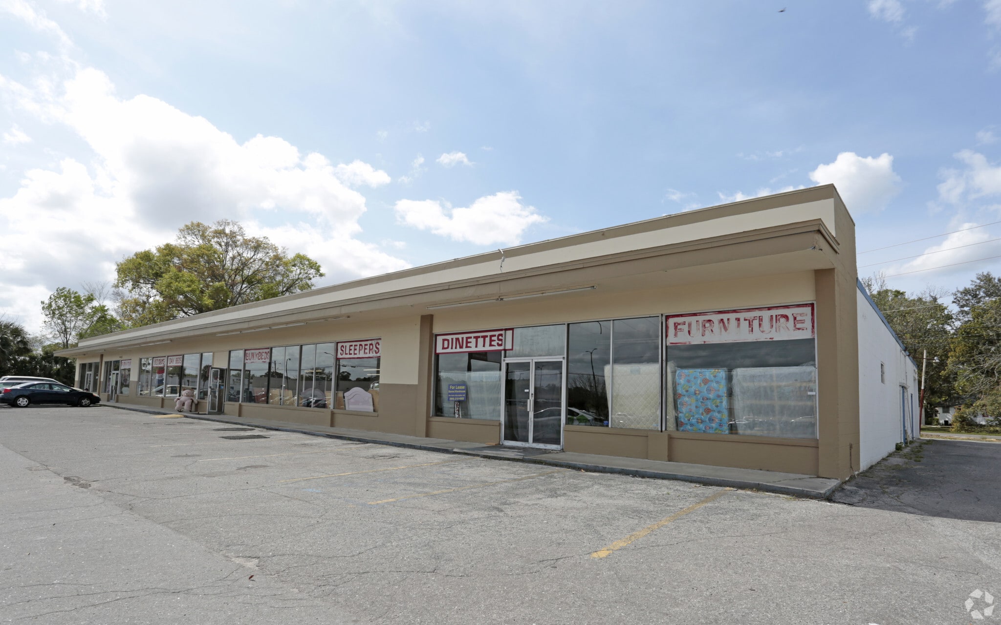 5333 Lenox Ave, Jacksonville, FL à louer Photo de l’immeuble– Image 1 sur 4