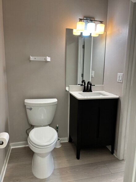 1515 Tamiami Trl S, Venice, FL à louer - Photo de l’immeuble – Image 3 sur 14