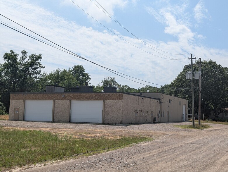 5013 Benefit Ave, Ashtabula, OH à vendre - Photo principale – Image 1 sur 5