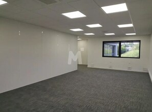Bureau dans Palaiseau à louer Photo intérieure– Image 1 sur 3