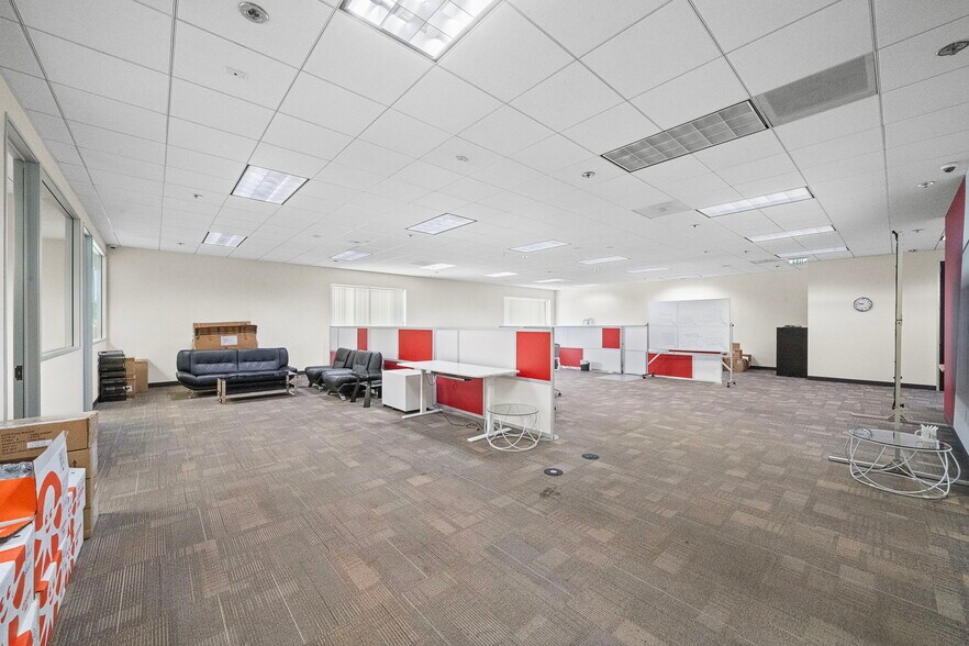 16782 Von Karman Ave, Irvine, CA à louer - Photo intérieure – Image 3 sur 6