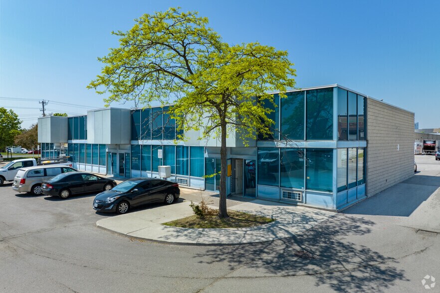 445 Midwest Rd, Toronto, ON à louer - Photo de l’immeuble – Image 2 sur 5