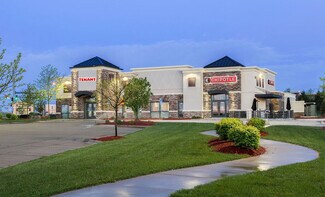 Plus de détails pour 490 S 68th St, West Des Moines, IA - Local commercial à louer