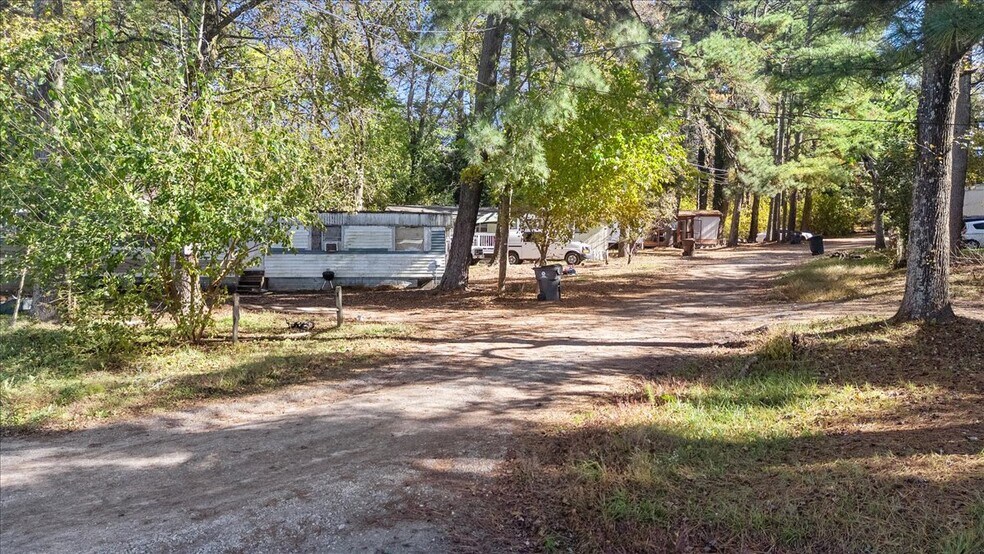 57 Breland Dr, Henderson, NC à vendre - Photo de l’immeuble – Image 3 sur 11