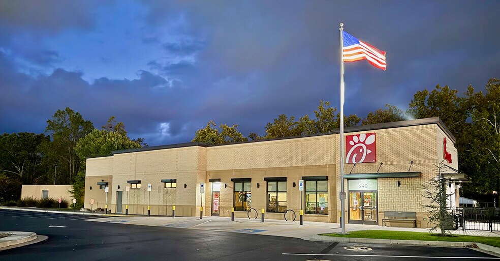 640 Spartanburg Hwy, Hendersonville, NC à vendre - Photo de l’immeuble – Image 2 sur 4