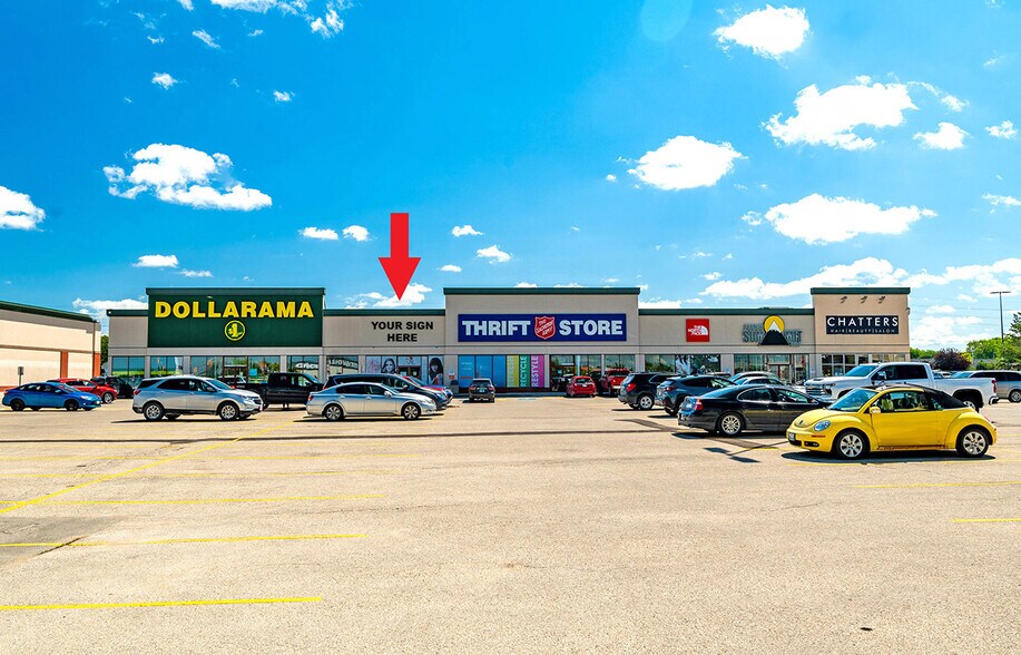 675 Empress St, Winnipeg, MB à louer - Photo de l’immeuble – Image 2 sur 11