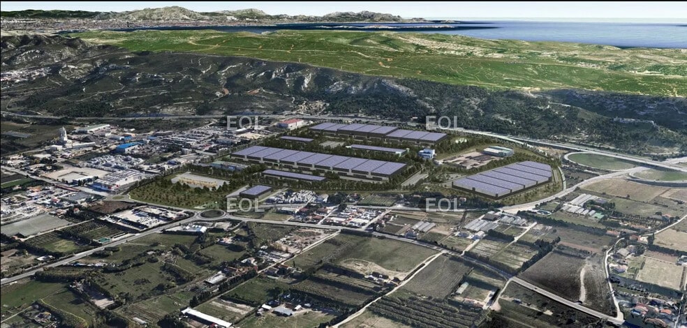 Industriel/Logistique dans Ensuès-la-Redonne à louer - Photo de l’immeuble – Image 2 sur 3