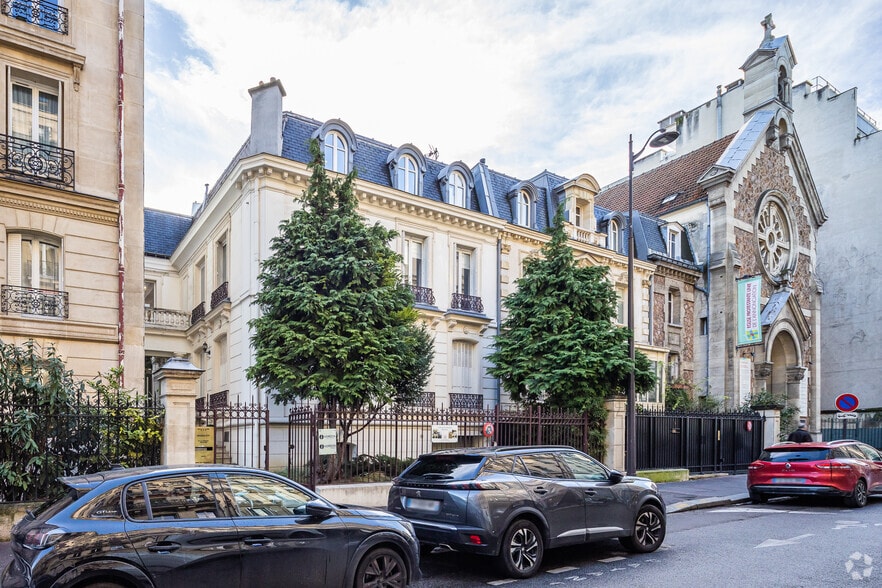 15 Rue Cortambert, Paris à louer - Photo de l’immeuble – Image 3 sur 13