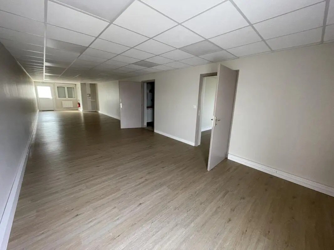 Bureau dans Évreux à louer Photo intérieure– Image 1 sur 4