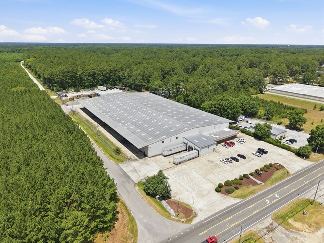 Plus de détails pour 1526 S Brightleaf Blvd, Smithfield, NC - Industriel/Logistique à louer