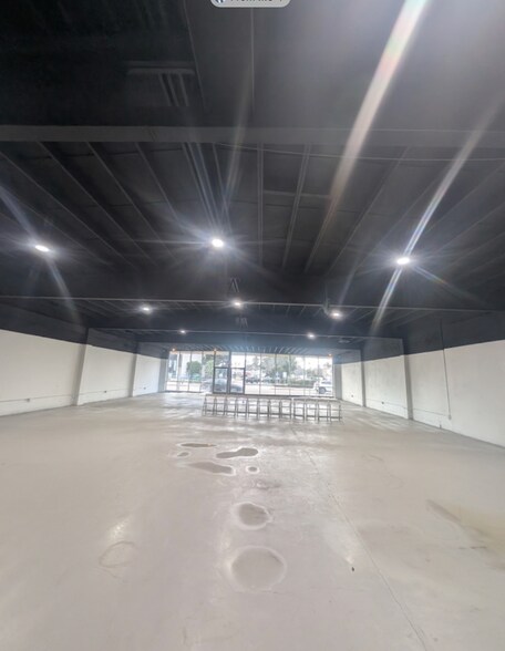 1315 N Main St, Santa Ana, CA à vendre - Photo de l’immeuble – Image 1 sur 7