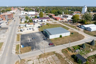 721 S Main St, Monmouth, IL - VUE AÉRIENNE  vue de carte - Image1