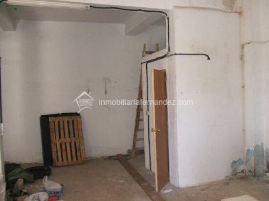Local commercial dans Cáceres, Cáceres à vendre - Photo de l’immeuble – Image 2 sur 4