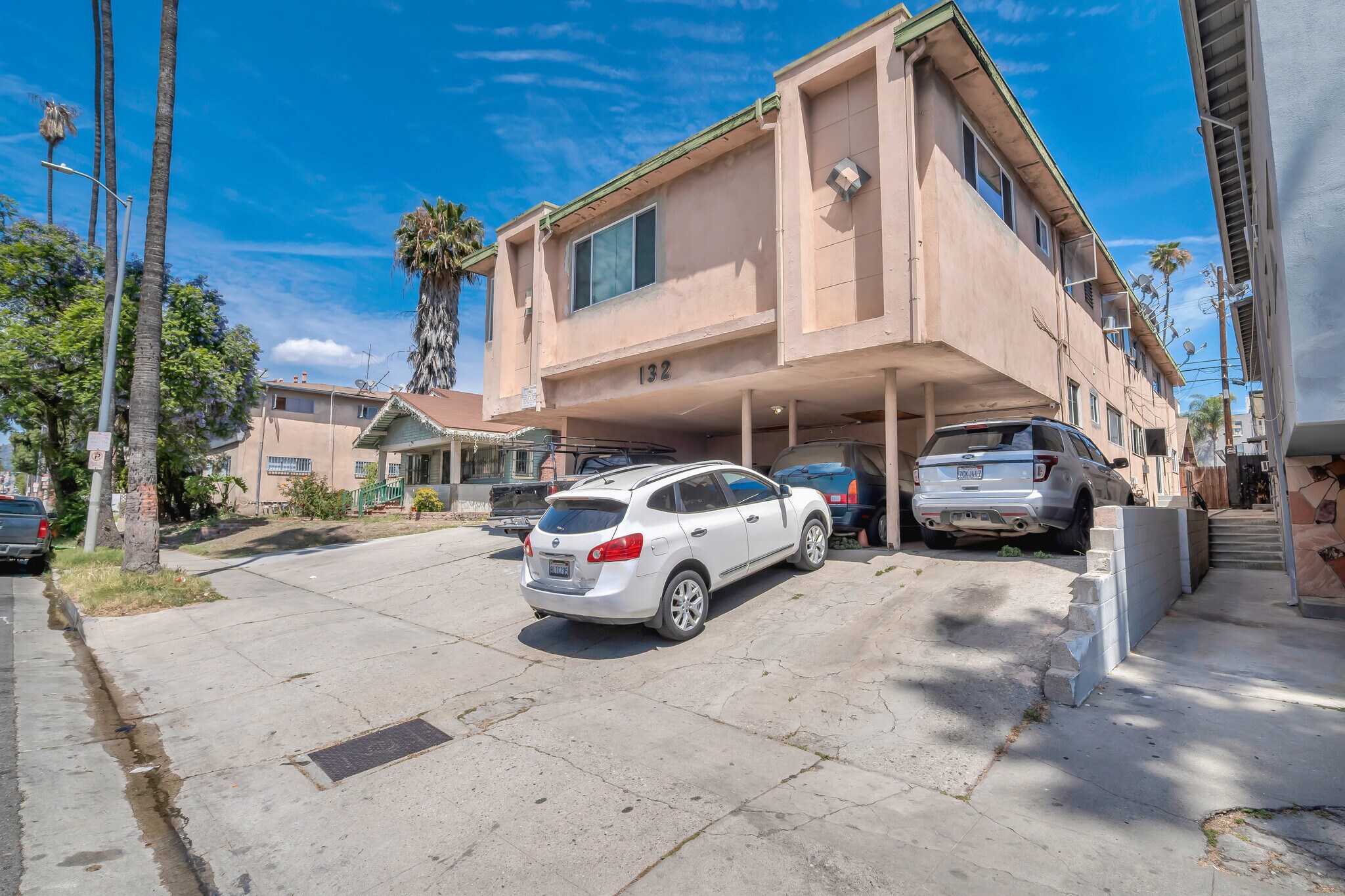 132 N Normandie Ave, Los Angeles, CA à vendre Photo principale– Image 1 sur 15