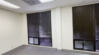 5959 Mission Gorge Rd, San Diego, CA à louer - Vidéo sur l’annonce professionnelle 