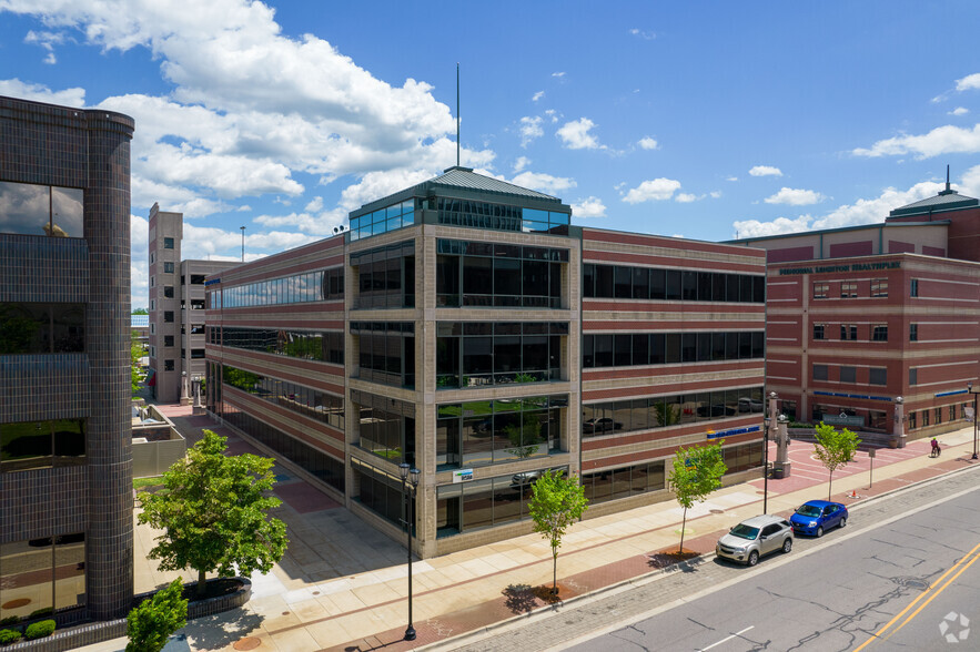 130 S Main St, South Bend, IN à louer - Photo de l’immeuble – Image 3 sur 23