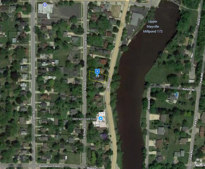 261 S Main St, West Bend, WI à vendre - Photo principale – Image 1 sur 1