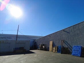 1312 W Esther St, Long Beach, CA à louer Photo intérieure– Image 2 sur 14