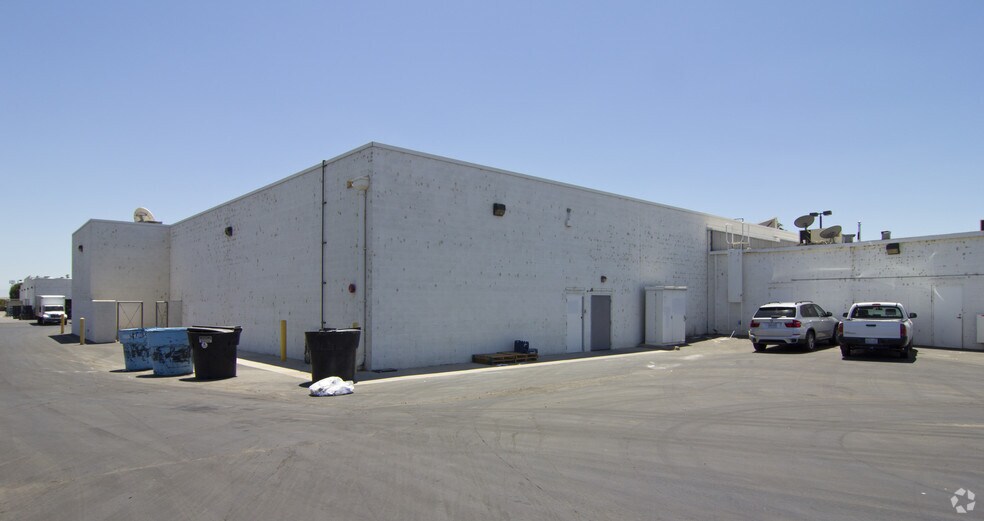 1008-1092 W Kern, Taft, CA à louer - Photo de l’immeuble – Image 3 sur 3