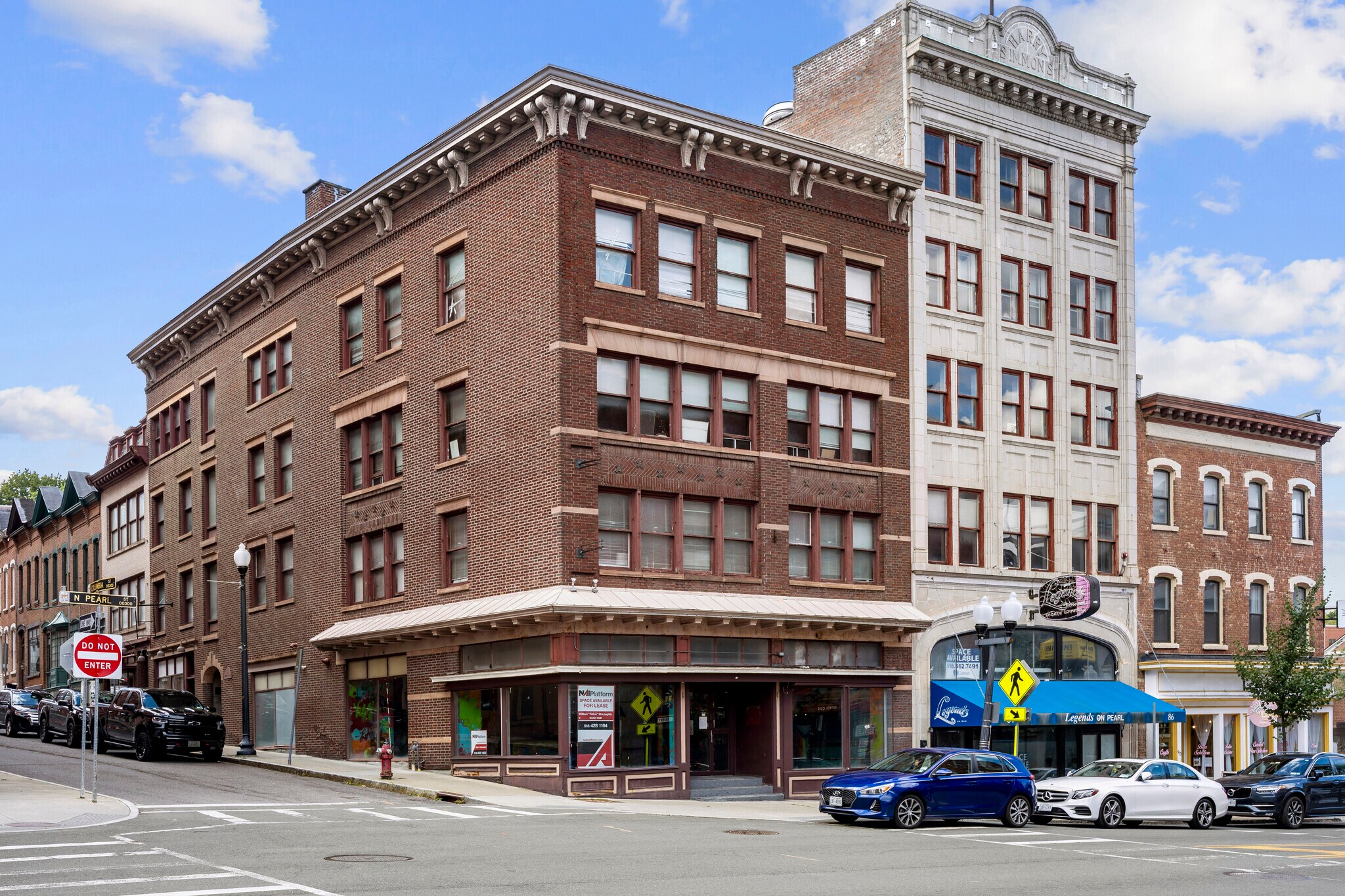 82 N Pearl St, Albany, NY à vendre Photo de l’immeuble– Image 1 sur 53