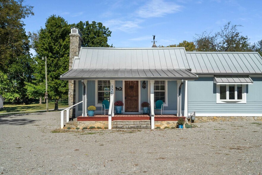 328 E Church St, Lewisburg, TN à vendre - Photo principale – Image 1 sur 1