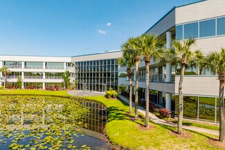 Plus de détails pour 3550 Buschwood Park Dr, Tampa, FL - Bureau à louer