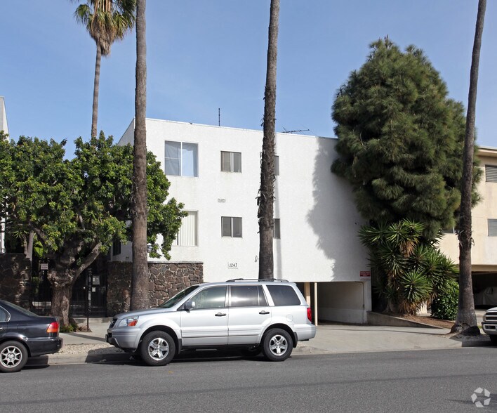 1247 12th St, Santa Monica, CA à vendre - Photo principale – Image 1 sur 2