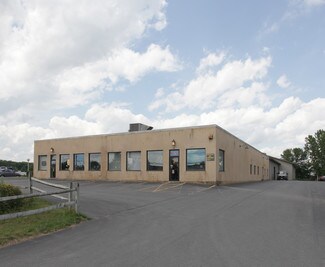 Plus de détails pour 281 Dix Ave, Queensbury, NY - Local commercial à louer