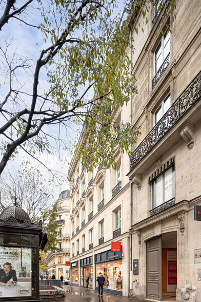 2 Rue Jean Lantier, Paris à louer - Photo de l’immeuble – Image 3 sur 3