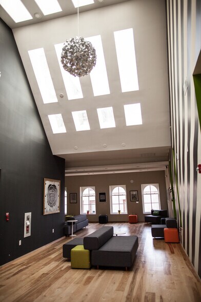 223-227 Chestnut St, Philadelphia, PA à louer - Photo intérieure – Image 3 sur 12