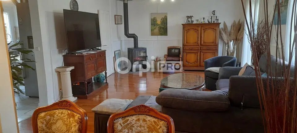 Industriel/Logistique dans Morlaàs à vendre - Photo de l’immeuble – Image 1 sur 4