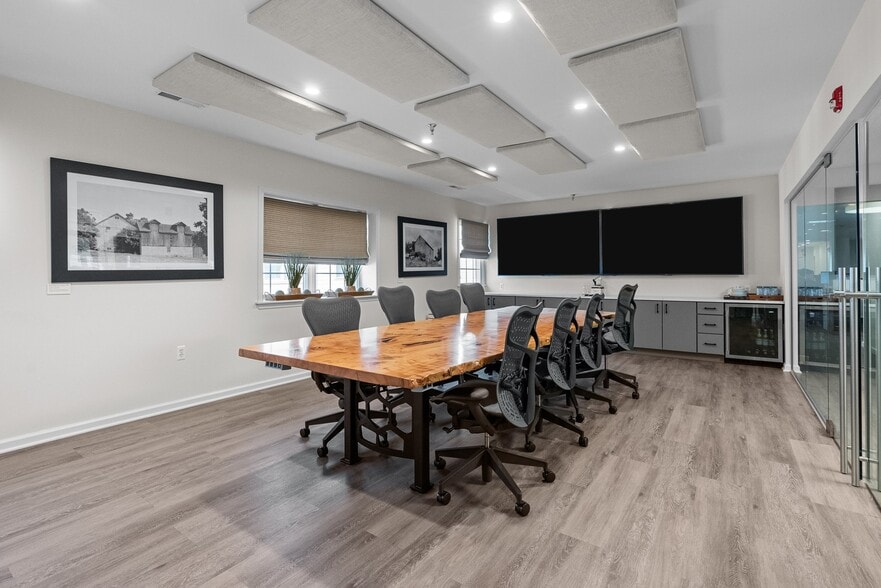 790 Newtown Yardley Rd, Newtown, PA à louer - Photo intérieure – Image 3 sur 47