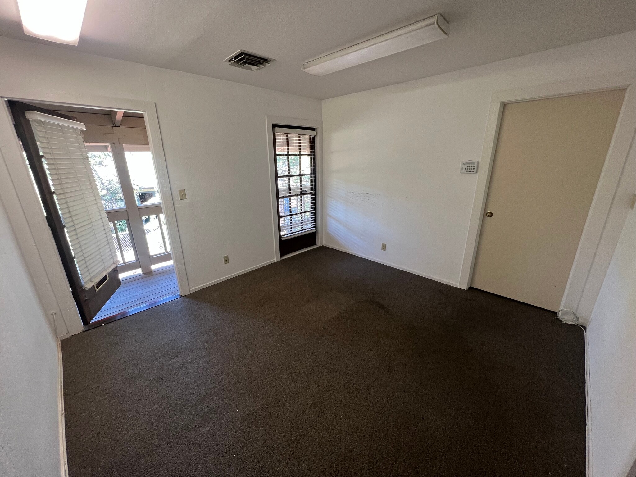 3731 Sunset Ln, Antioch, CA à louer Photo intérieure– Image 1 sur 2