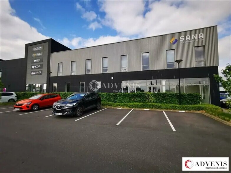 Industriel/Logistique dans Lesquin à louer - Photo de l’immeuble – Image 1 sur 12