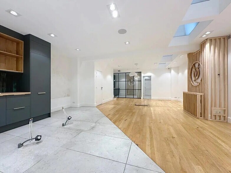 59 Rue Beaubourg, Paris à louer - Photo intérieure – Image 2 sur 8