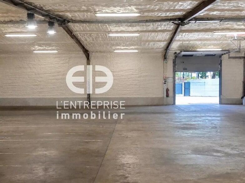 Industriel/Logistique dans Carros à louer - Photo intérieure – Image 2 sur 11