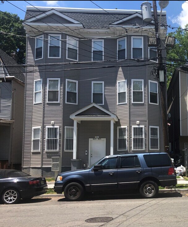 813-815 S 14th St, Newark, NJ à vendre Photo principale– Image 1 sur 2