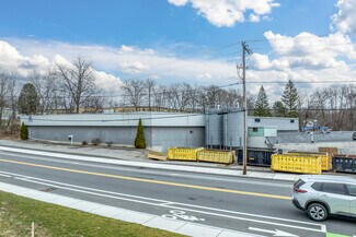 Plus de détails pour 62 Lakeview St, Leominster, MA - Industriel/Logistique à louer
