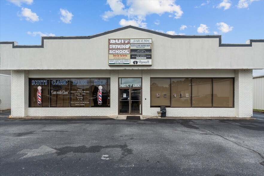 907-909 S Park St, Carrollton, GA à louer - Photo de l’immeuble – Image 2 sur 19