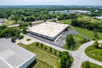 Plus de détails pour 301 High Grove Rd, Grandview, MO - Industriel/Logistique à vendre