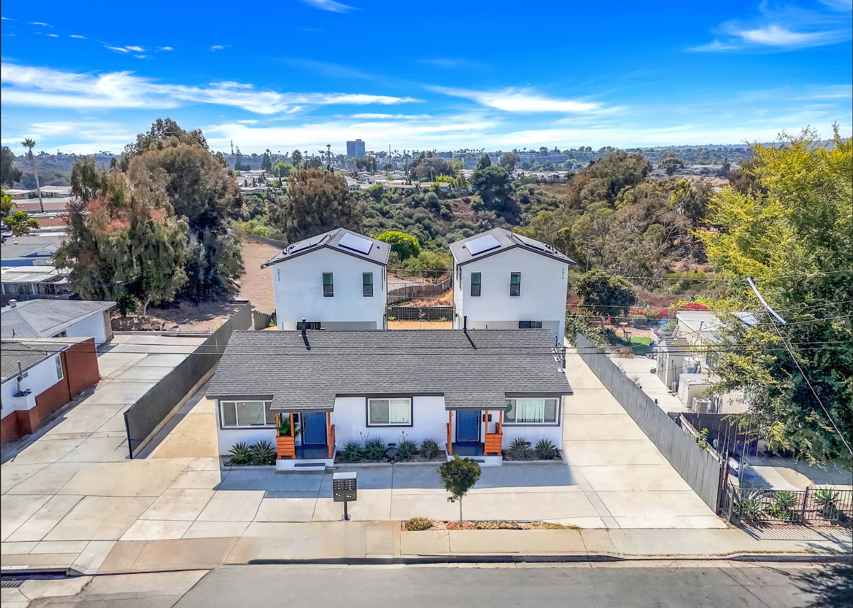 2868 Preece St, San Diego, CA à vendre Photo de l’immeuble– Image 1 sur 20
