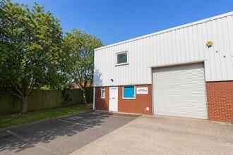 Northbrook Clos, Worcester à louer Photo de l’immeuble– Image 1 sur 1