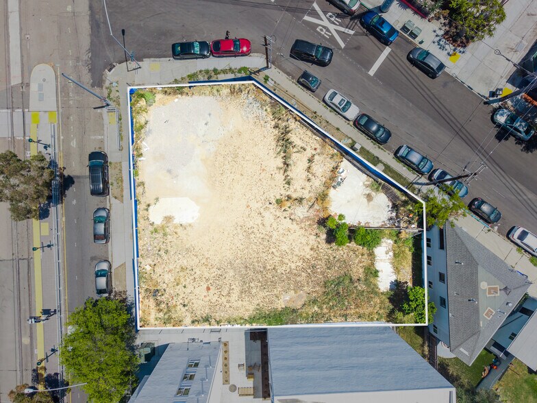 2575 Commercial St, San Diego, CA à vendre - Photo de l’immeuble – Image 2 sur 12