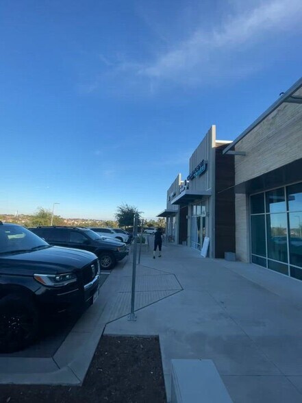 15501 W 71 Hwy, Bee Cave, TX à louer - Vidéo sur l’annonce professionnelle – Image 2 sur 10